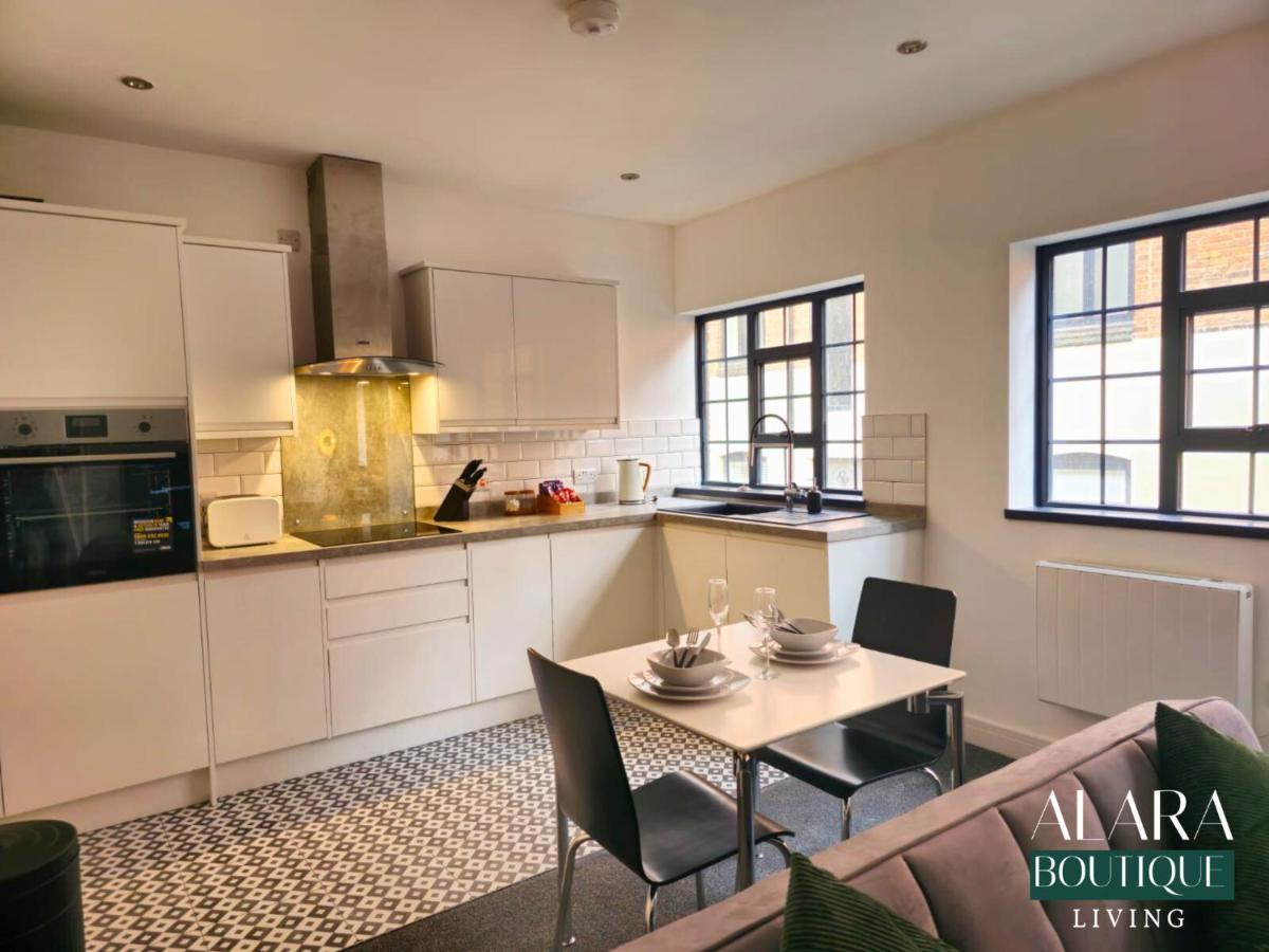 バーミンガム3 Floor Townhouse Luxury Living Alara Boutiqueアパートメント エクステリア 写真