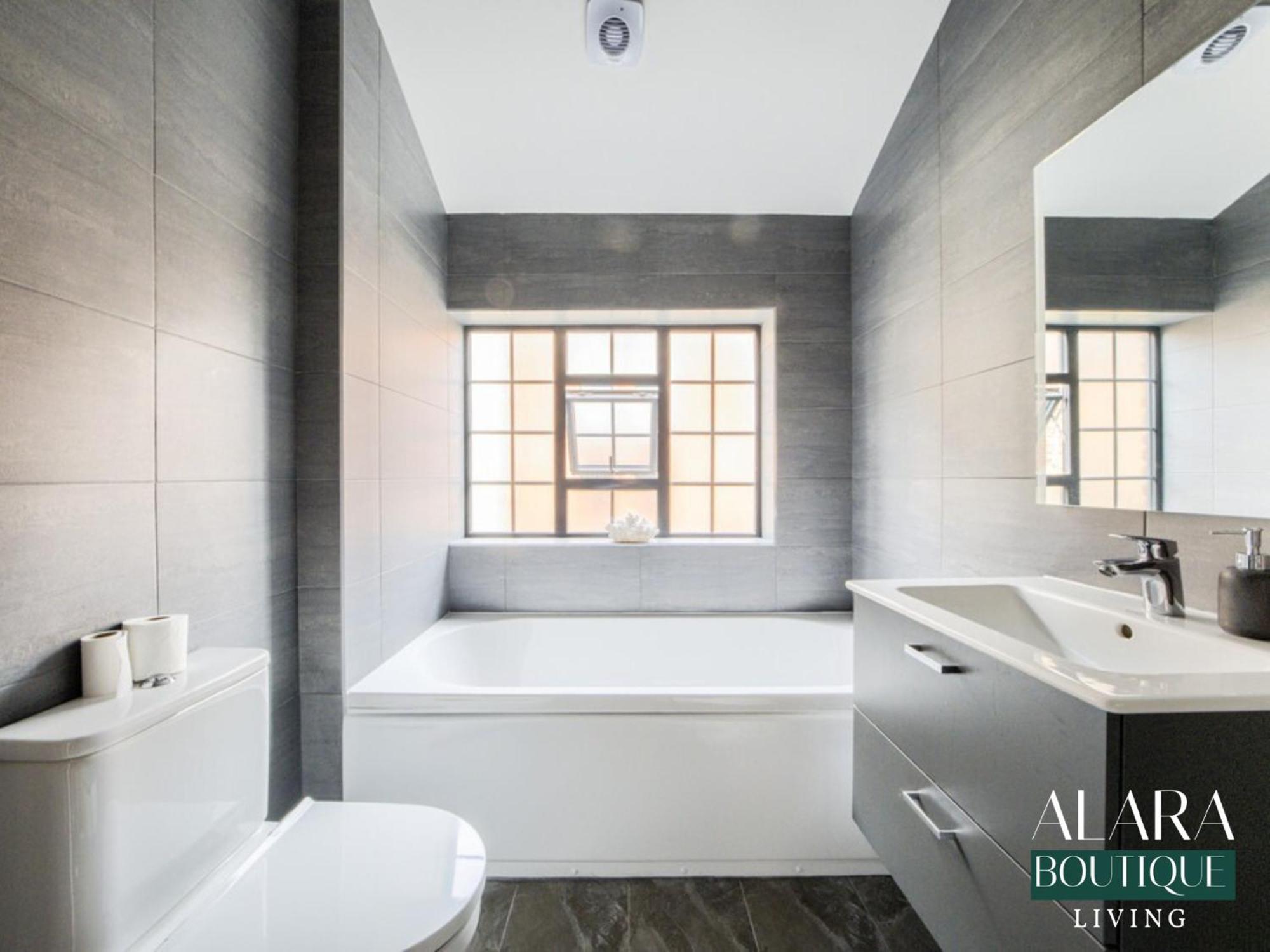バーミンガム3 Floor Townhouse Luxury Living Alara Boutiqueアパートメント エクステリア 写真