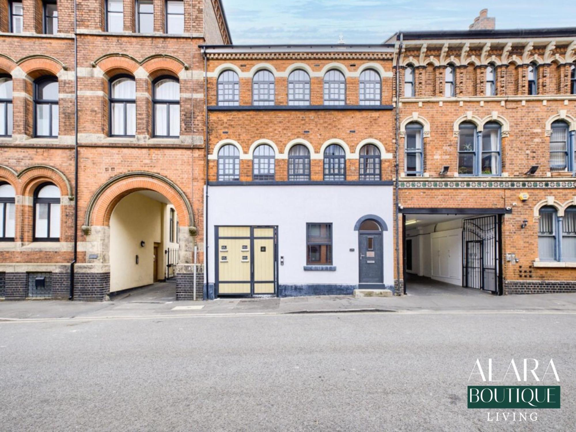 バーミンガム3 Floor Townhouse Luxury Living Alara Boutiqueアパートメント エクステリア 写真