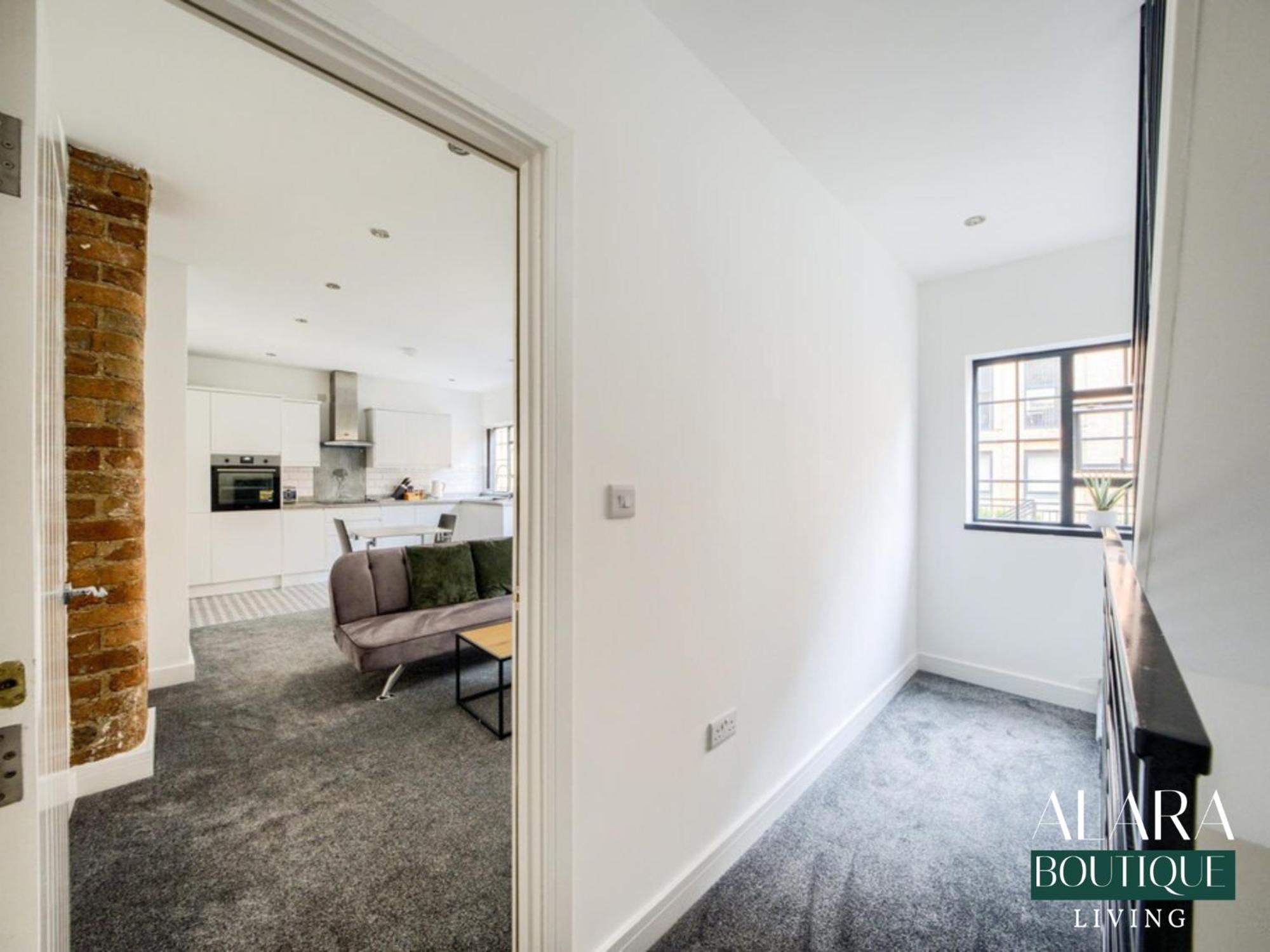 バーミンガム3 Floor Townhouse Luxury Living Alara Boutiqueアパートメント エクステリア 写真