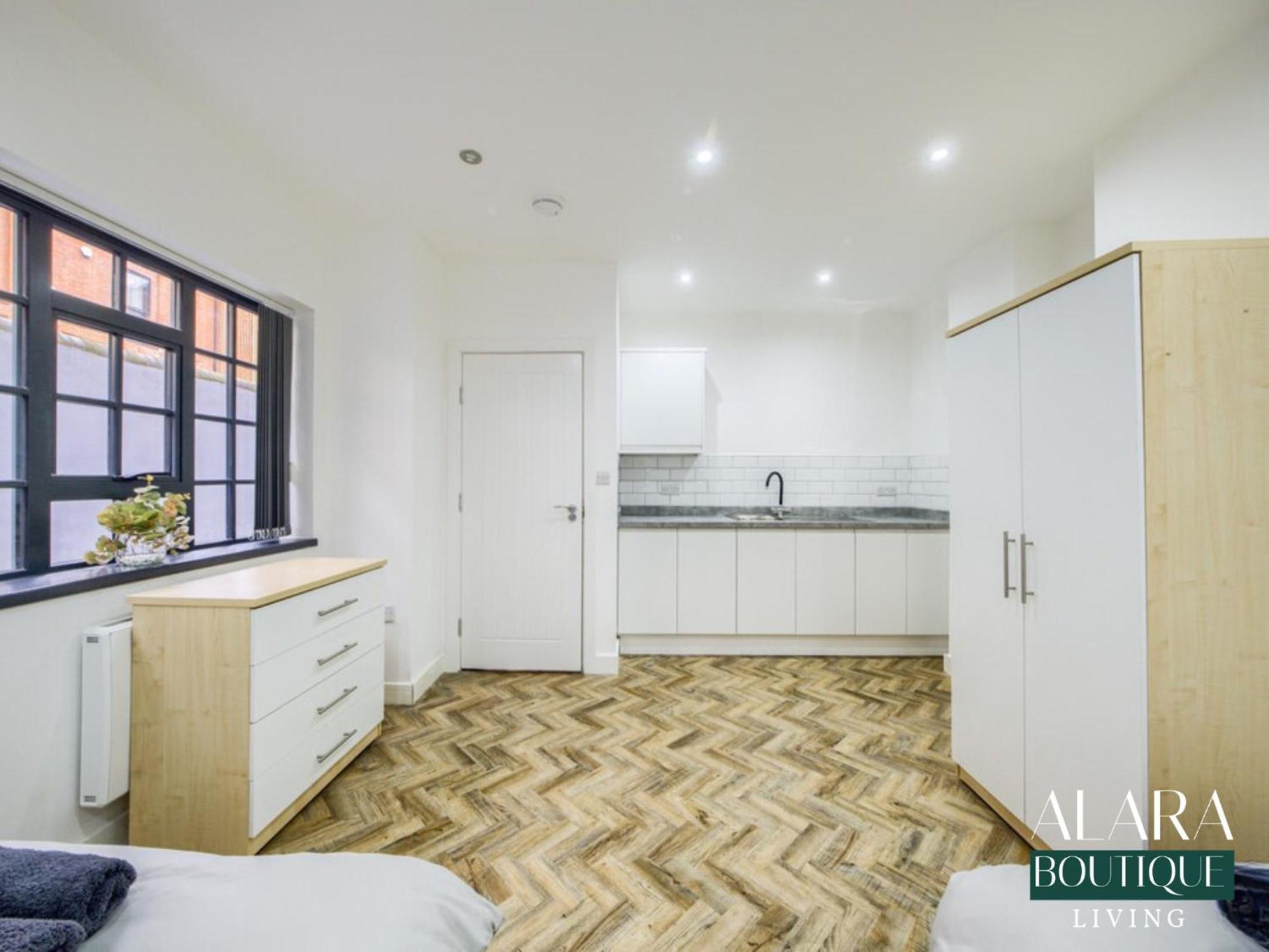 バーミンガム3 Floor Townhouse Luxury Living Alara Boutiqueアパートメント エクステリア 写真